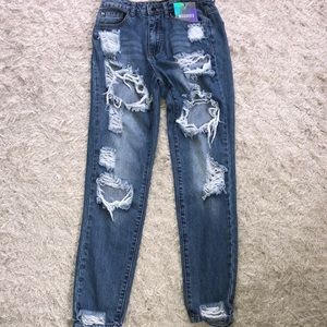 Ripped boyfriend jeans